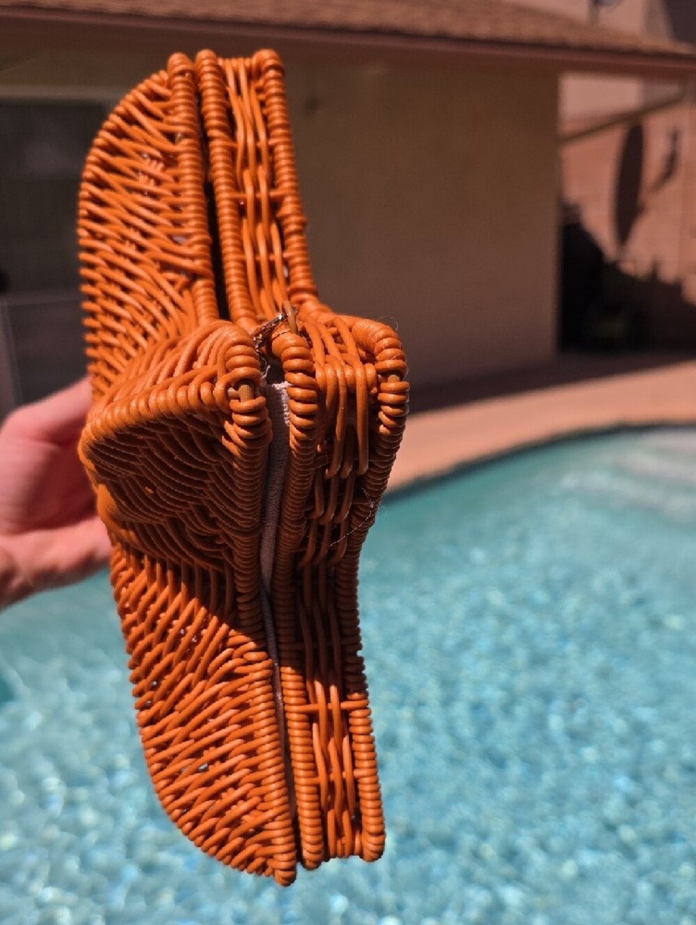 Tommy Bahama Woven Star Fish Crossbody Purse - Picture 7 of 7